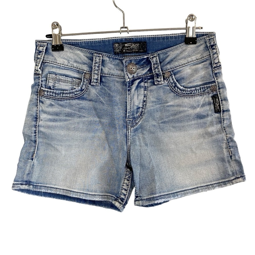 Silver - Tuesday light wash boyfriend Jean Short - 25 - China